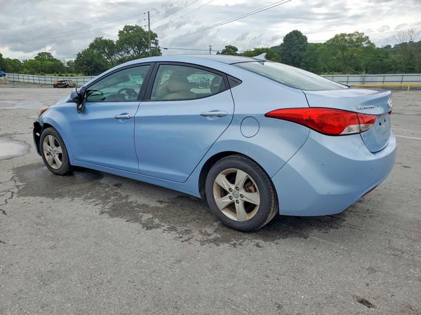 2013 HYUNDAI ELANTRA