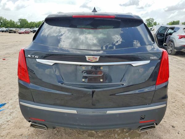 2018 CADILLAC XT5
