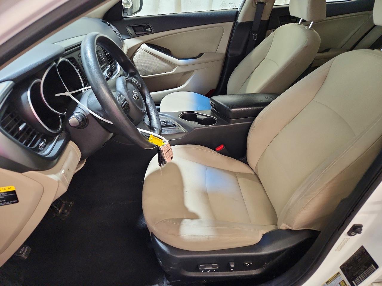 2015 KIA OPTIMA GL - Middle-low