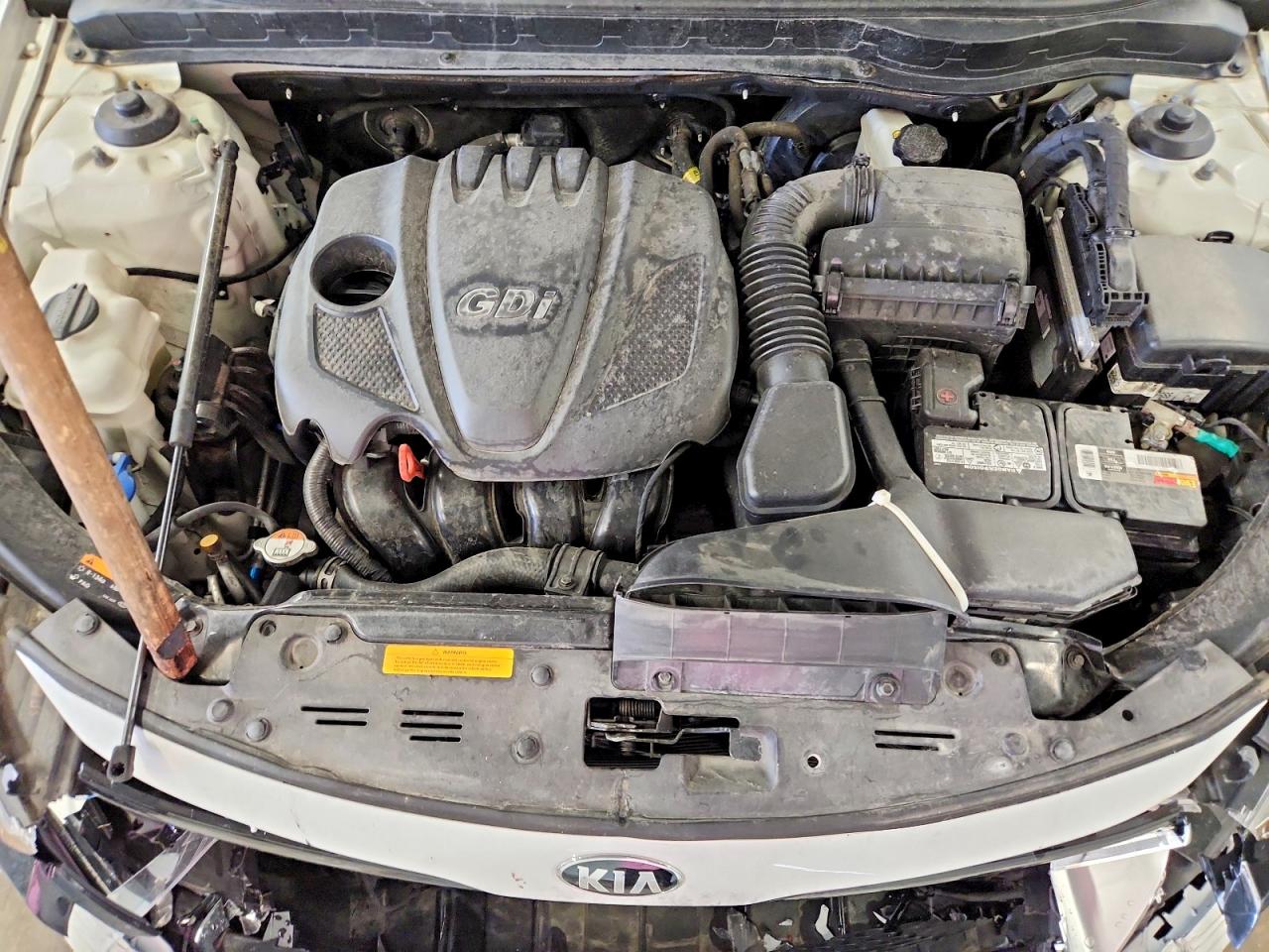 2015 KIA OPTIMA GL - Middle-low