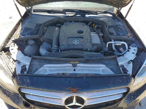2017 MERCEDES-BENZ C C300