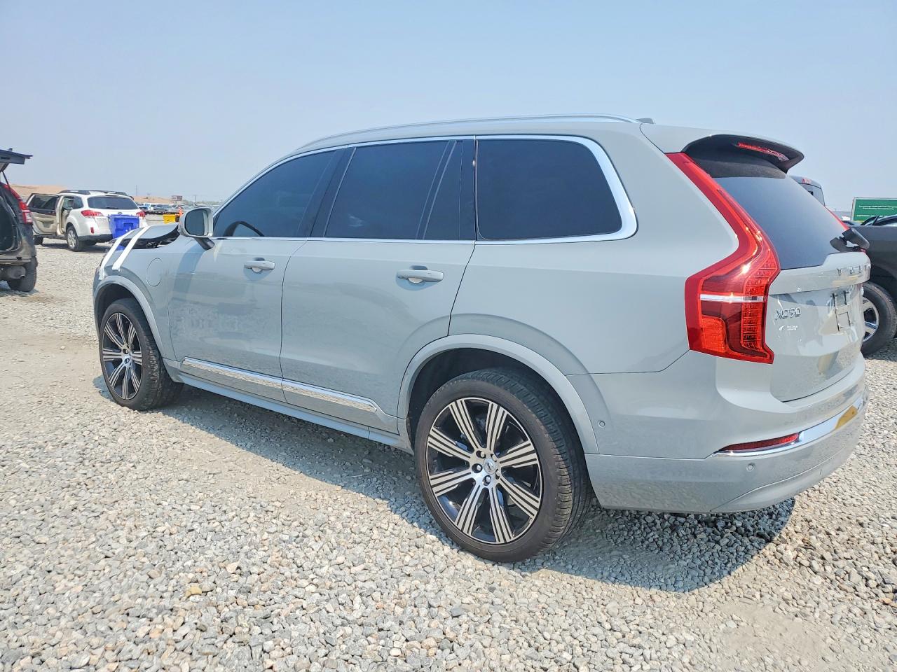 2025 VOLVO XC90 Plus Bright