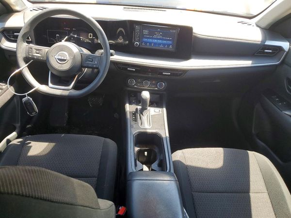 2025 NISSAN KICKS S