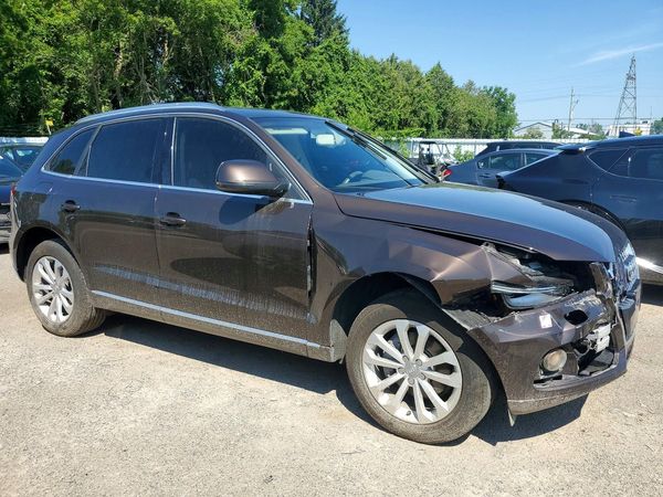 2013 AUDI Q5 Premium Plus