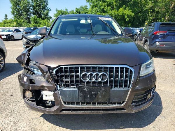 2013 AUDI Q5 Premium Plus