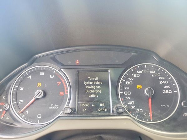 2013 AUDI Q5 Premium Plus