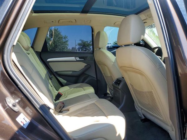 2013 AUDI Q5 Premium Plus