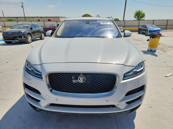 2019 JAGUAR F-PACE