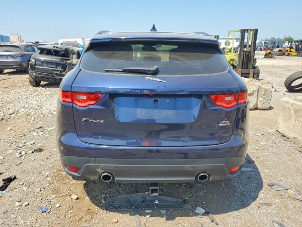 2017 JAGUAR F-PACE Prestige