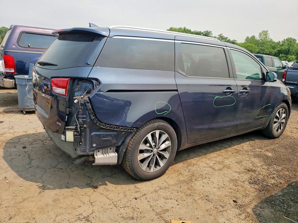 2016 KIA SEDONA