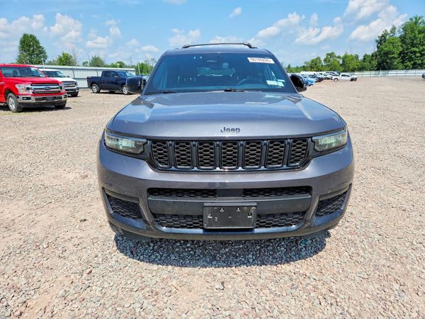 2023 JEEP GRAND CHEROKEE Laredo, Altitude