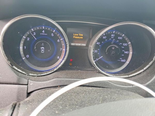 2014 HYUNDAI SONATA