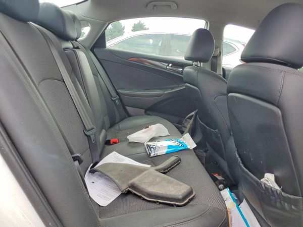 2014 HYUNDAI SONATA