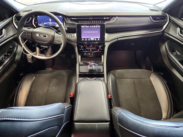 2023 JEEP GRAND CHEROKEE L LAREDO 4X4