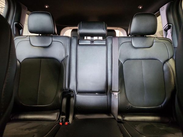 2023 JEEP GRAND CHEROKEE L LAREDO 4X4