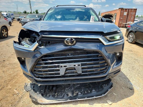 2024 TOYOTA GRAND HIGHLANDER