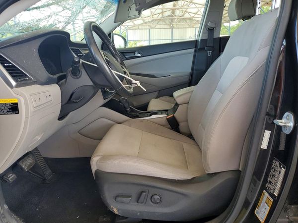 2017 HYUNDAI TUCSON