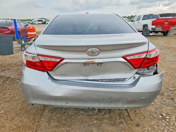 2015 TOYOTA CAMRY — DIRR