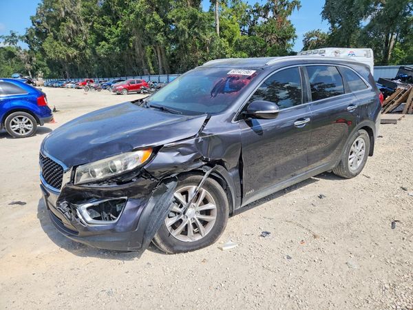 2017 KIA SORENTO L, LX
