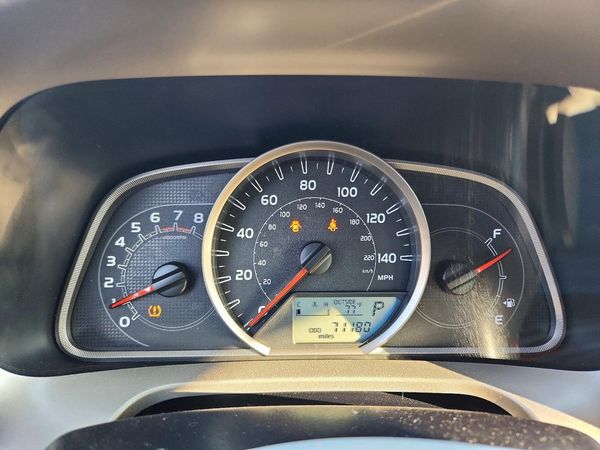 2013 TOYOTA RAV4 Standard