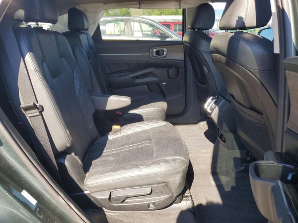 2021 KIA SORENTO SX, SXP
