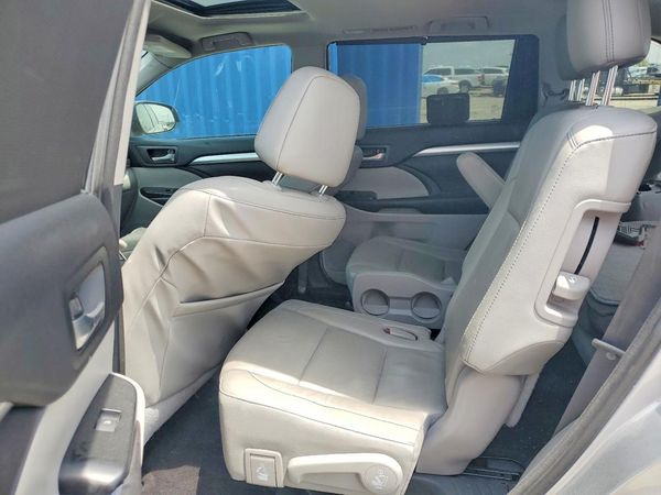 2016 TOYOTA HIGHLANDER Base/Hybrid