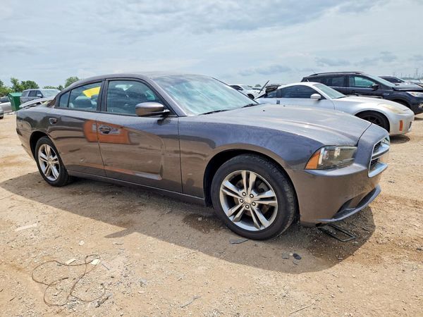 2013 DODGE CHARGER