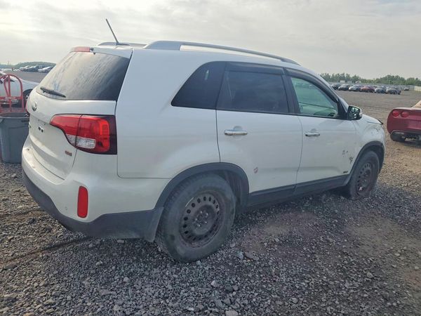 2015 KIA SORENTO GL