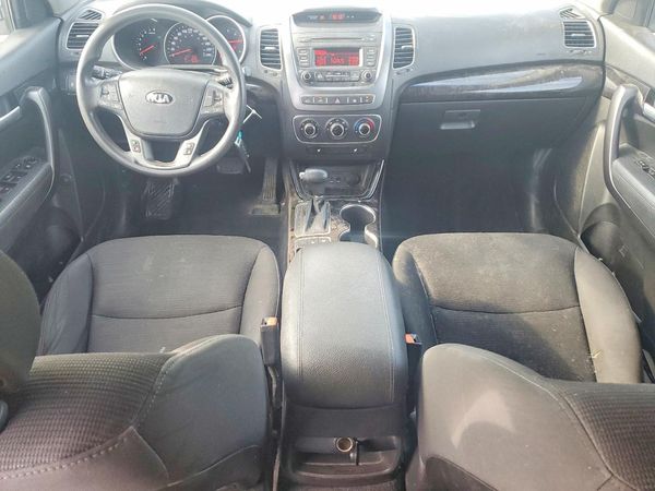 2015 KIA SORENTO GL