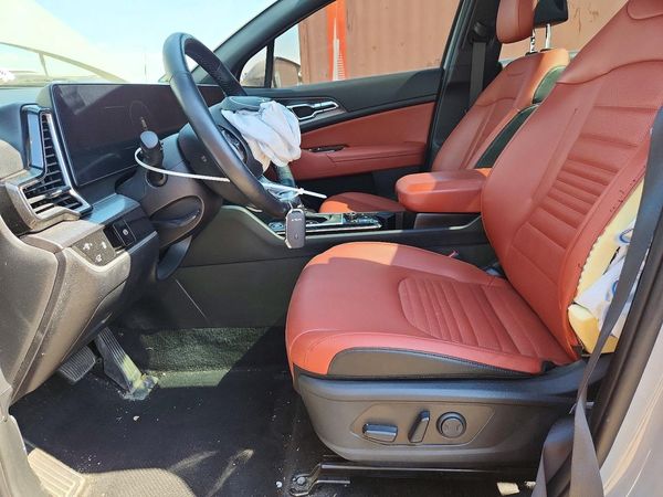 2024 KIA SPORTAGE SX-PRESTIGE or SX-P