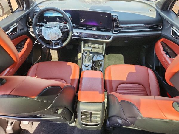 2024 KIA SPORTAGE SX-PRESTIGE or SX-P