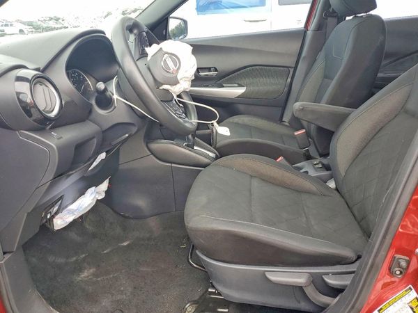 2019 NISSAN KICKS