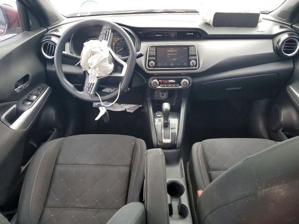2019 NISSAN KICKS