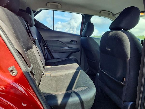 2019 NISSAN KICKS