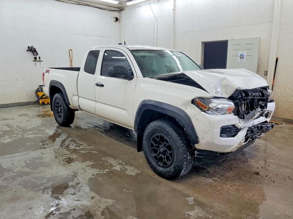 2021 TOYOTA TACOMA SR5