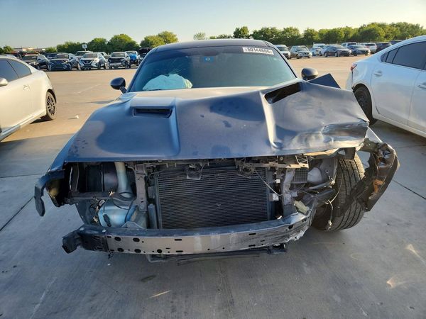 2016 DODGE CHALLENGER SXT