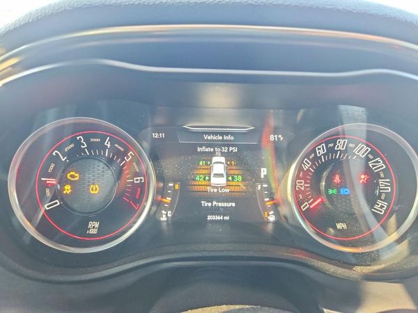 2016 DODGE CHALLENGER SXT