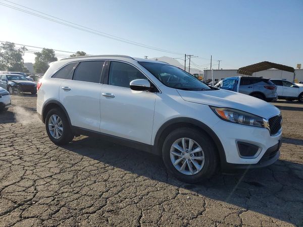 2018 KIA SORENTO L, LX