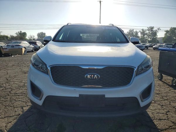 2018 KIA SORENTO L, LX