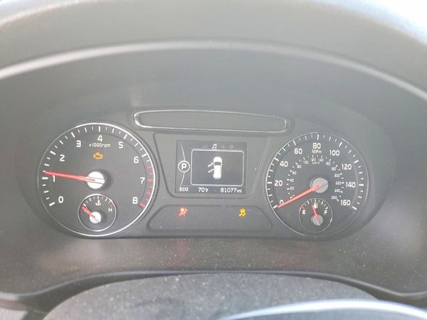 2018 KIA SORENTO L, LX