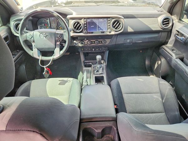 2020 TOYOTA TACOMA SR5