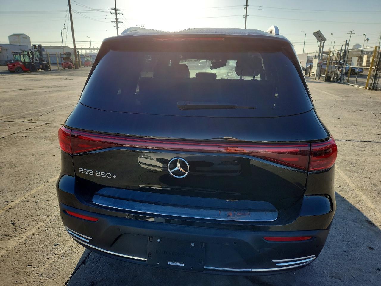 2025 MERCEDES-BENZ EQB EQB250+