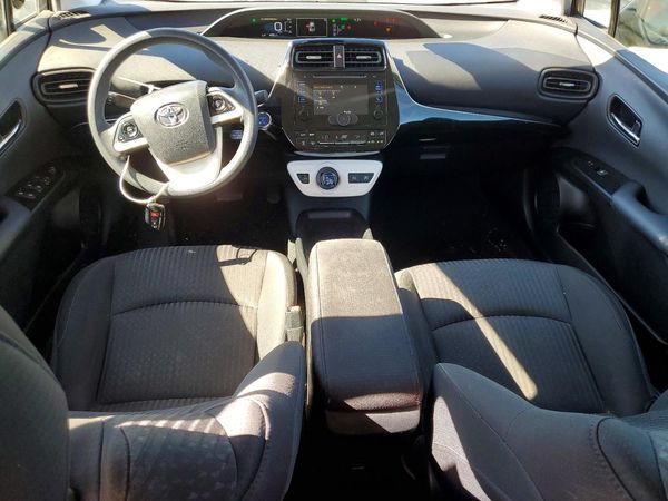 2017 TOYOTA PRIUS One/Two