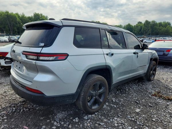 2023 JEEP GRAND CHEROKEE L LAREDO 4X4