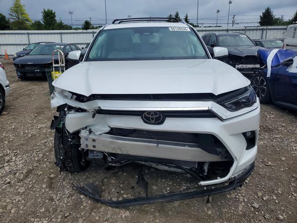 2024 TOYOTA GRAND HIGHLANDER