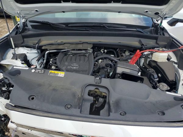 2024 TOYOTA GRAND HIGHLANDER