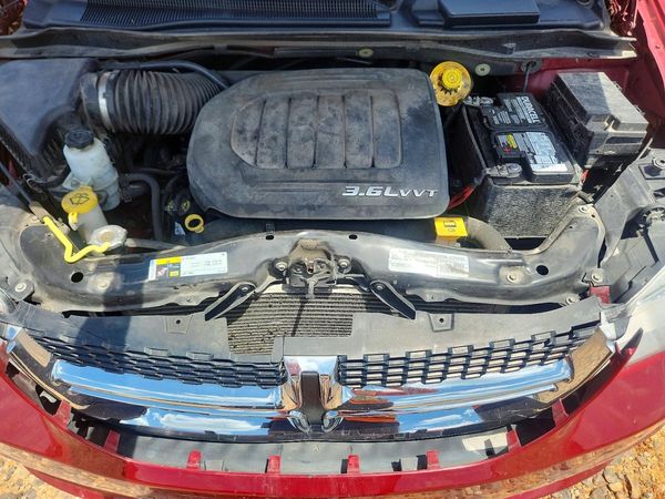 2016 DODGE GRAND CARAVAN SE