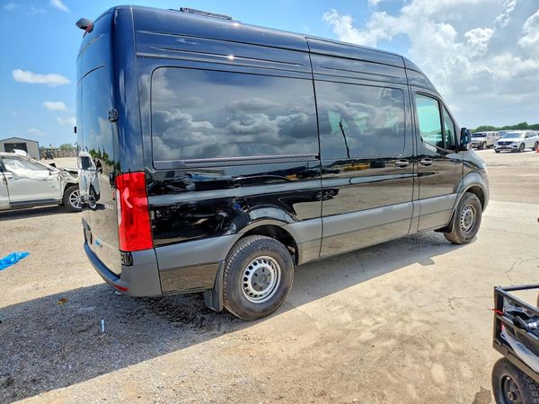 2026 MERCEDES-BENZ SPRINTER
