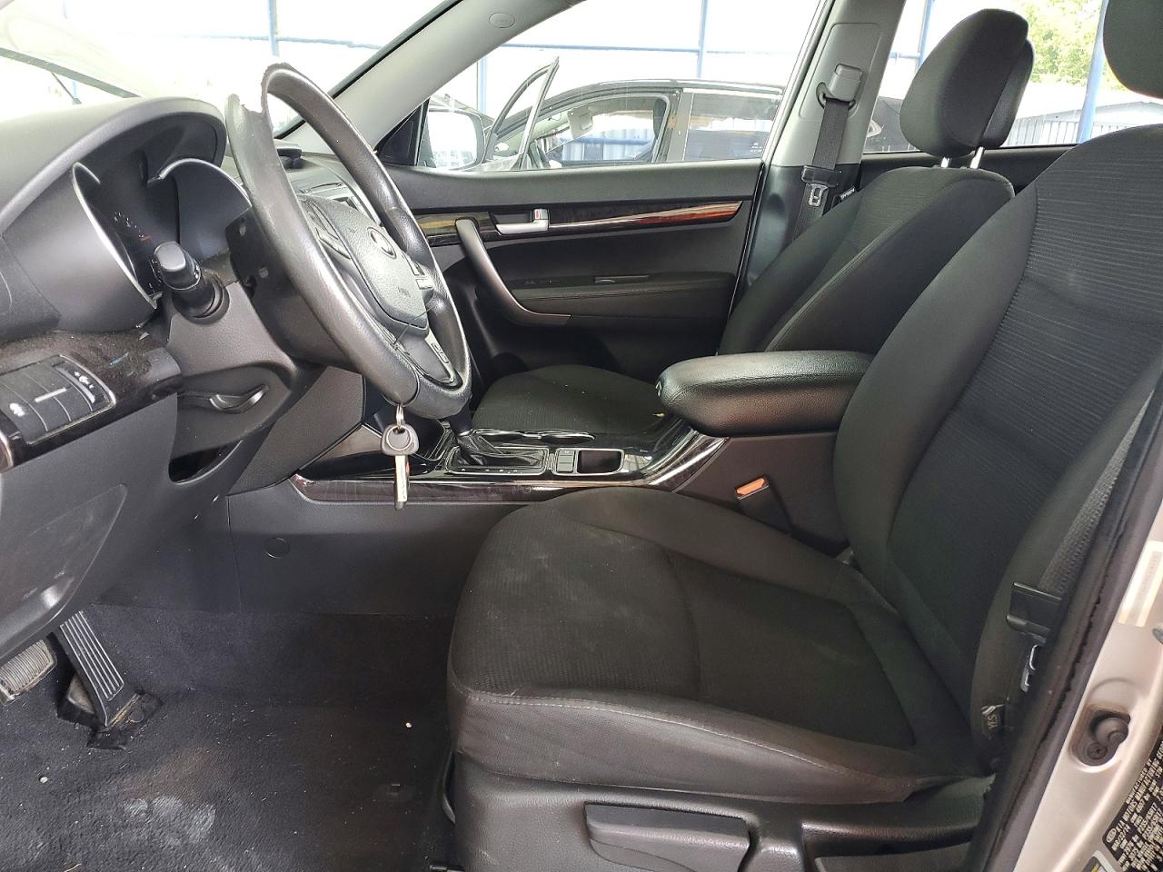 2015 KIA SORENTO GL