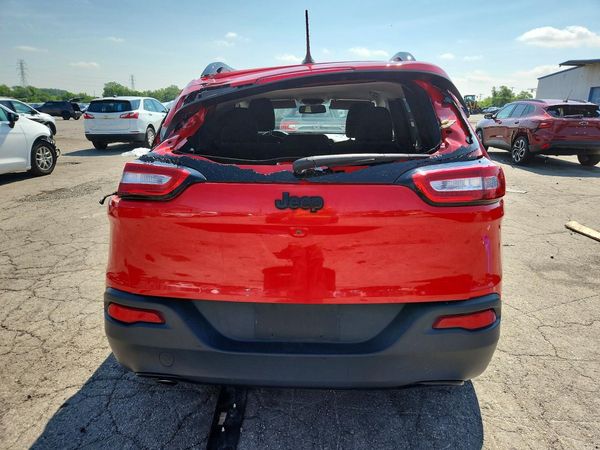 2018 JEEP CHEROKEE LATITUDE FWD